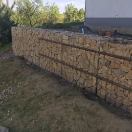 Zvětšit